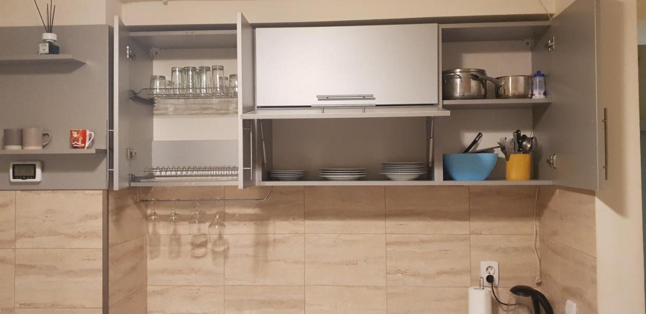 Modern & Elegant Apartament Craiova Luaran gambar